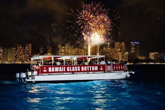 waikiki-glass-bottom-boat-fireworks-tour-2