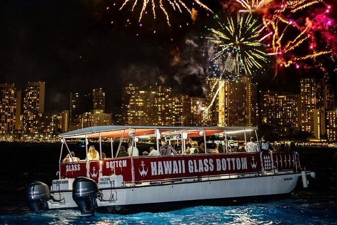 waikiki-glass-bottom-boat-fireworks-tour-2