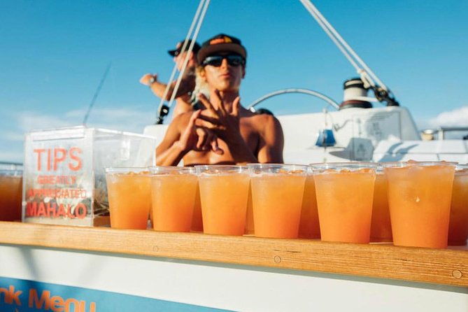 waikiki-sunset-cocktail-sail-with-open-bar
