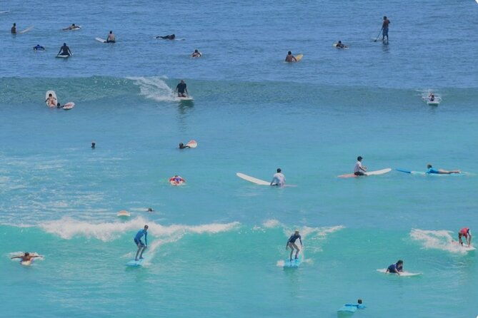 waikiki-surf-lesson-hawaiian-boy-surf-school