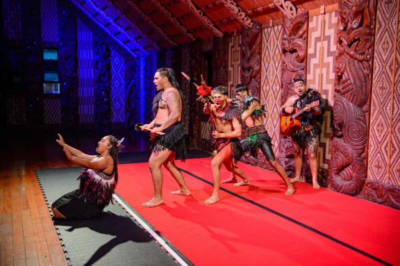 Waitangi: Treaty Grounds Hng and Concert Combo Pass - The Practicalities: Booking, Price, and Accessibility