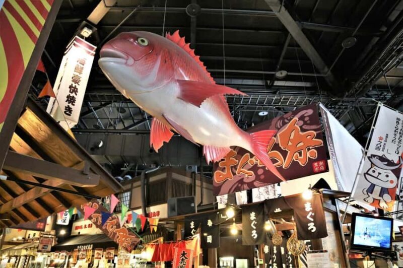 Wakayama: Day Trip to Shirahama Beach & Kuroshio Market - An In-Depth Look at Each Stop