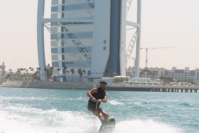 Wakeboard Experience in Dubai - Overview of the Wakeboard Experience