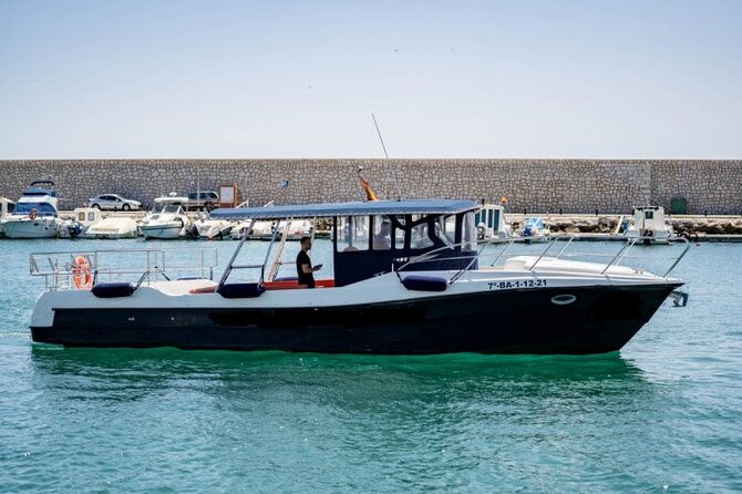walk-and-dolphin-watching-in-fuengirola-1-drink