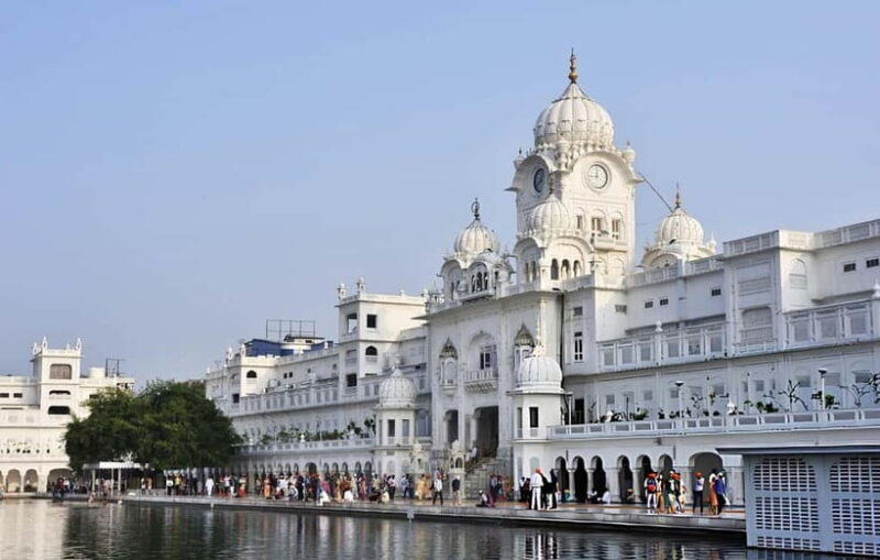 Walk and Explore Amritsar City: Guided Walking Tour by Foot - How Does the Tour Provide Value?