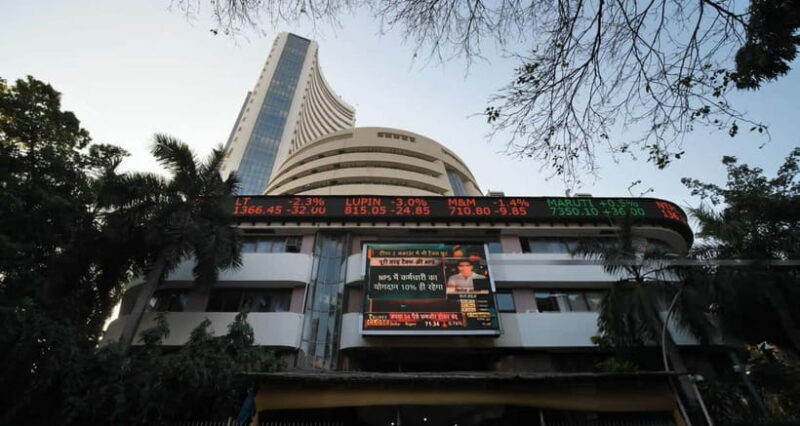 Walk and Explore Mumbai City: Guided Tour by Foot - The Sum Up: Who Should Join This Tour?