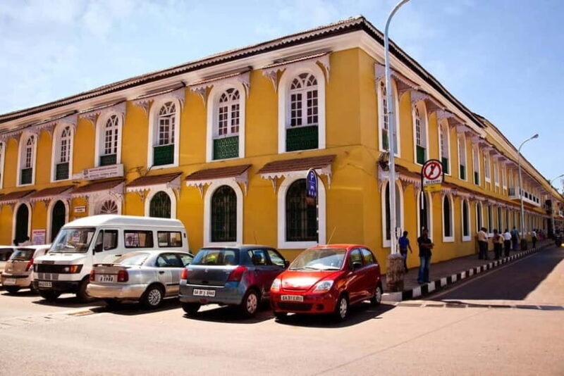 Walk and Explore Vasco Da Gama City: Guided Tour by Foot - Key Points