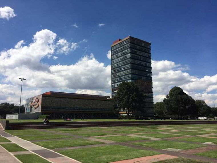 walk-around-unam-campus-a-unesco-world-heritage-site