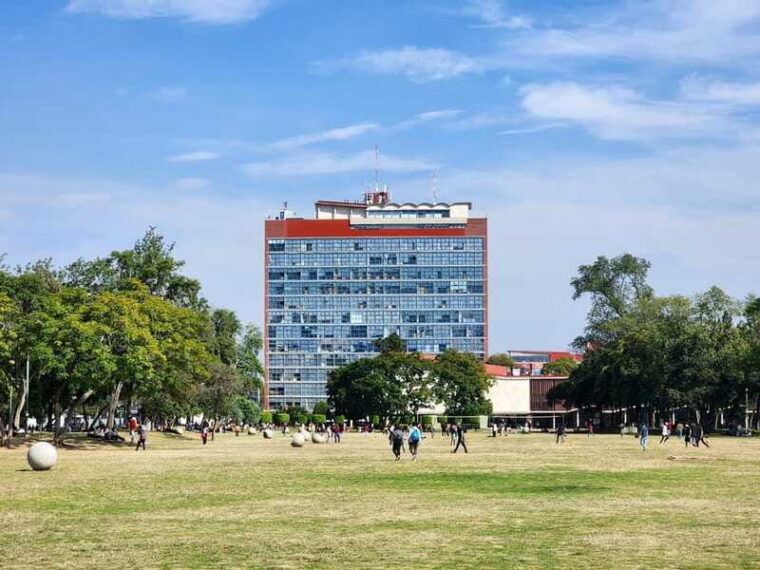 walk-around-unam-campus-a-unesco-world-heritage-site