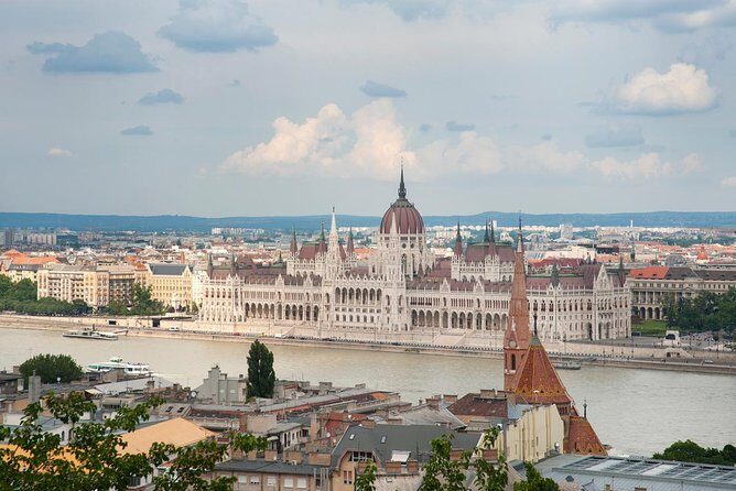 Walk in Buda with Hospital in the Rock Underground Cave Visit - The Sum Up