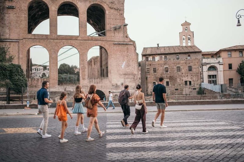 Walk the magic of Rome at night - The Sum Up