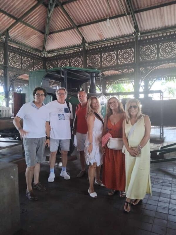 Walk Through Colombos History and Culture - Key Points