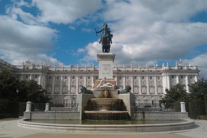 walk-through-the-madrid-of-the-austrias
