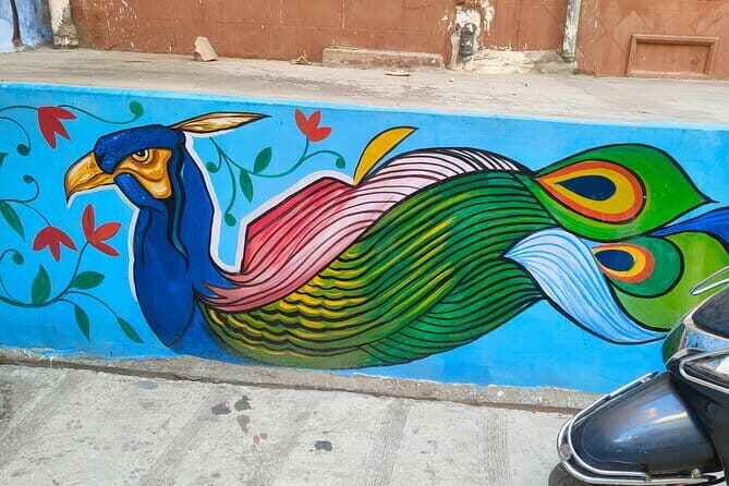 Walk To bluecity tour with guide - Who will love this tour?