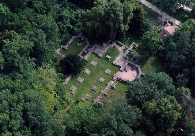 walk-to-recent-and-aged-spiritual-sanctuaries-near-budapest