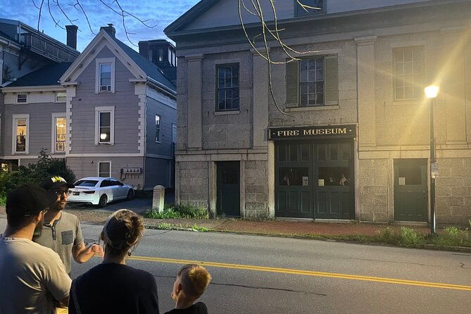 walk-with-ghosts-in-portland-2