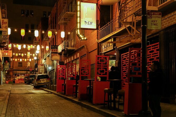 walk-with-spirits-a-haunted-pub-crawl-in-san-francisco