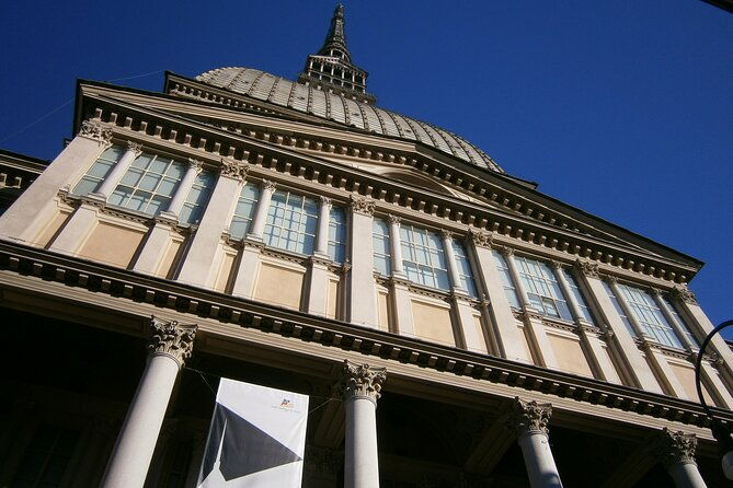 walking-around-turin-with-a-local-guide
