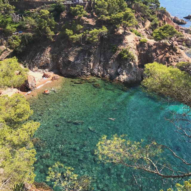 walking-costa-brava-coves-beaches-famous-fishing-village