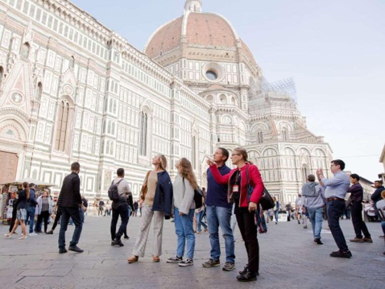 walking-florence-medici-sites-piazza-signoria-and-duomo