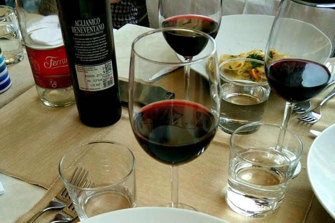 walking-food-tour-of-naples-with-tastings