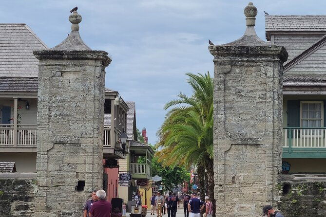 walking-guided-history-tour-of-old-st-augustine