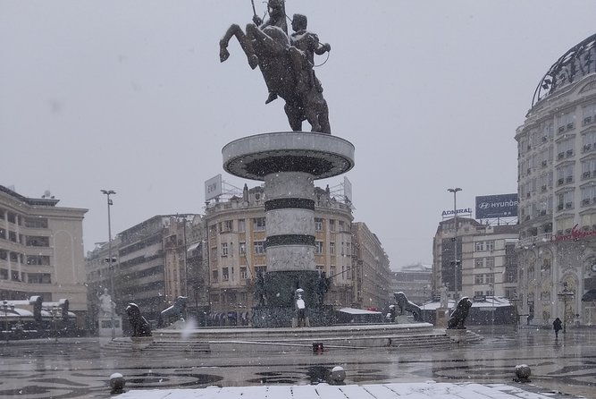 walking-in-skopje