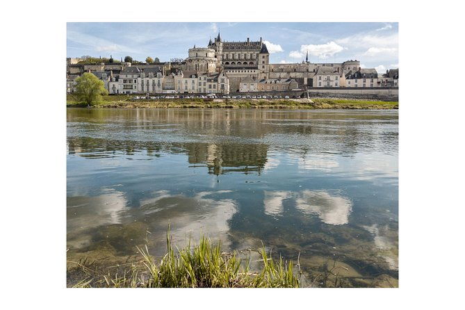 walking-photography-tour-of-amboise-conducted-in-english
