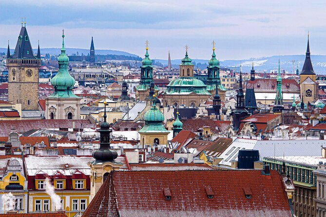 walking-through-ages-11th-to-21st-century-prague-flavoured