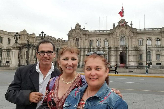 walking-through-the-city-of-kings