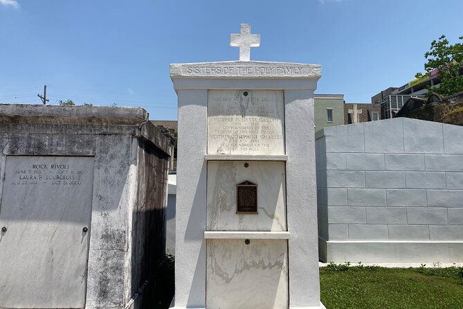 walking-tour-about-the-good-the-bad-and-the-beautiful-women-of-new-orleans