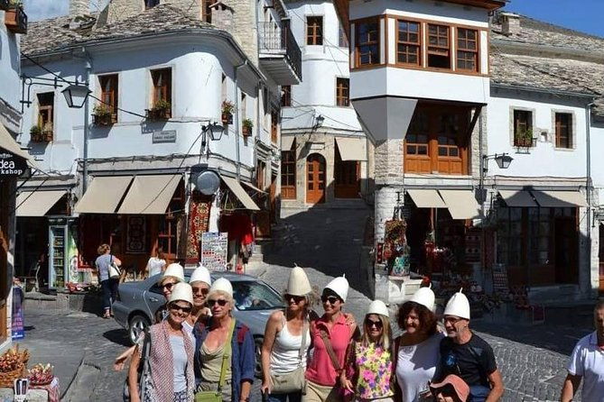 walking-tour-baazar-the-argjiro-castle-zekate-house