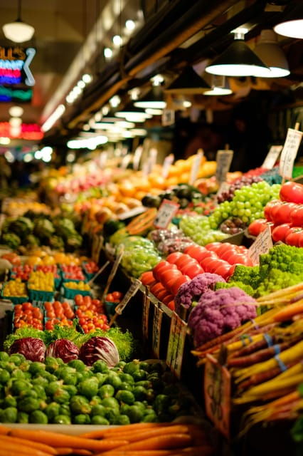walking-tour-cannes-local-produce-tasting-and-iles-de-lerins-5h