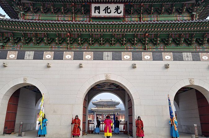 Walking Tour (Exploring Historical Route) - Why This Tour Is a Smart Choice