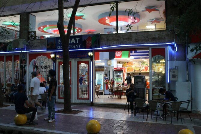 walking-tour-for-understanding-the-refugee-crisis-in-athens