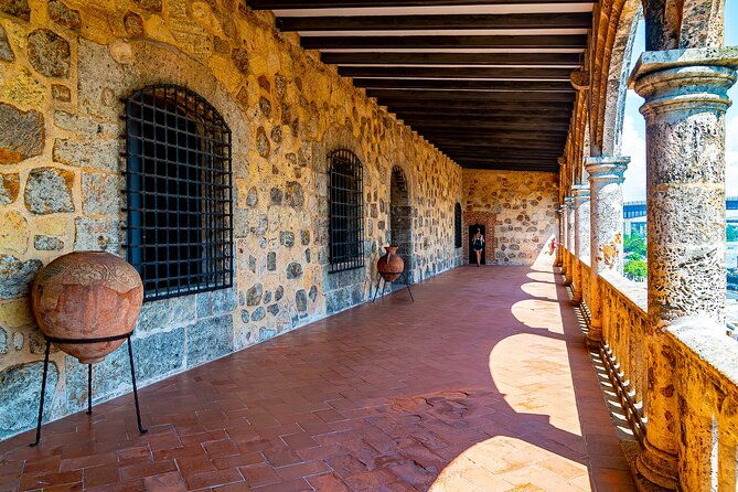 walking-tour-from-santo-domingo-city