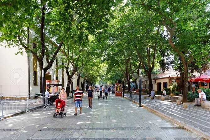 walking-tour-historic-jewels-in-tirana-2