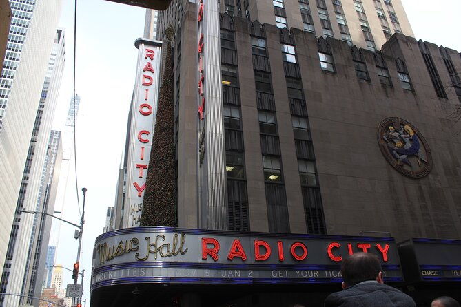 walking-tour-in-42nd-street-from-the-east-side-to-the-west-side