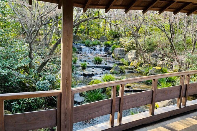 Walking Tour in Himeji Castle Garden and Aizome Indigo Dyeing - Deep Dive: What to Expect at Each Stop