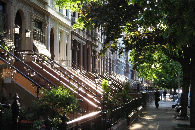 Walking tour in Manhattan Brooklyn Bridge and Waterfront - Is This Tour Right for You?