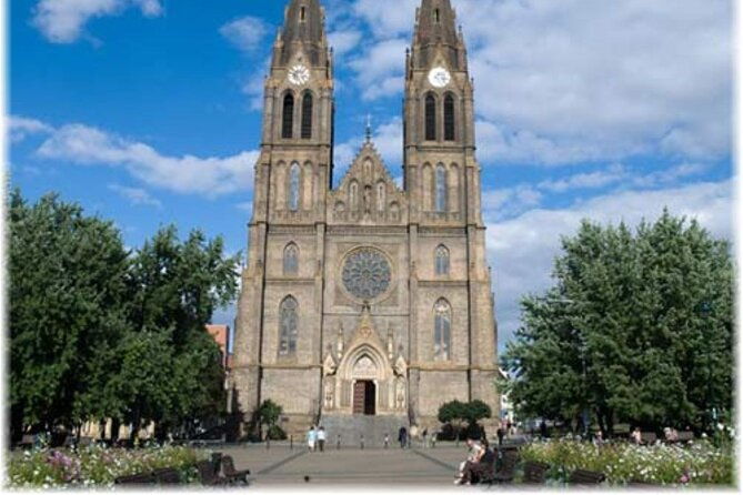 walking-tour-in-new-town-with-operation-anthropoid-wwii
