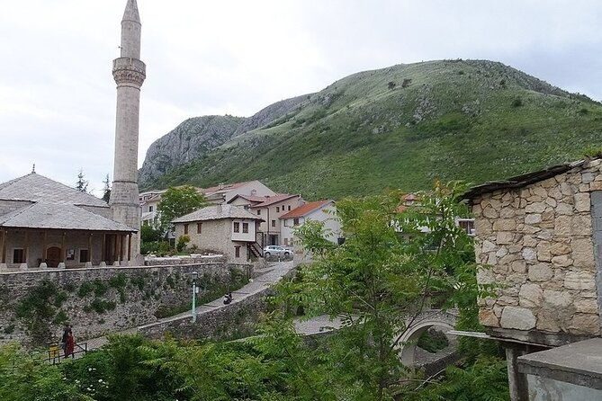 walking-tour-in-old-town-mostar