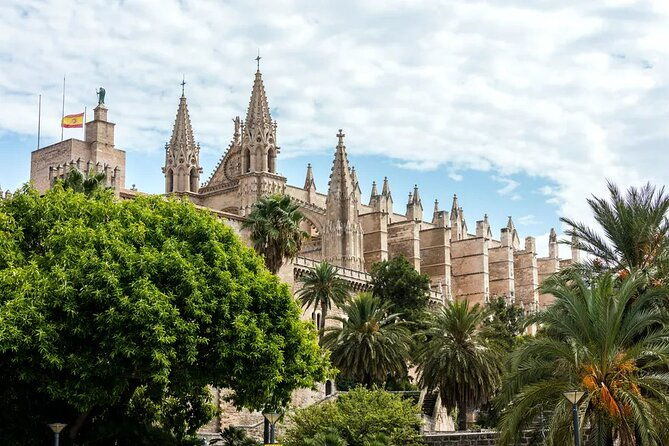 walking-tour-in-palma-de-mallorca