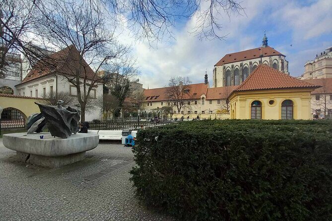 Walking Tour in Prague with Local Historian - Frequently Asked Questions