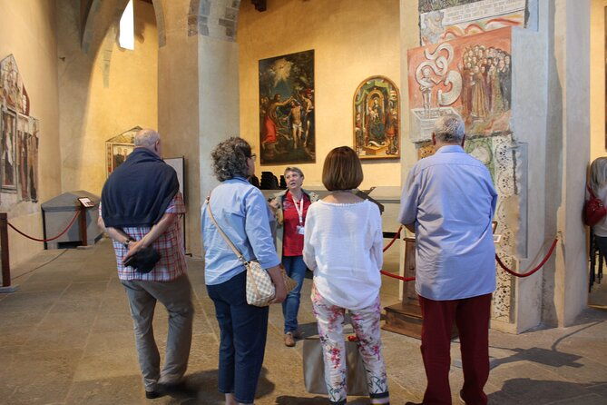 walking-tour-in-small-groups-in-english
