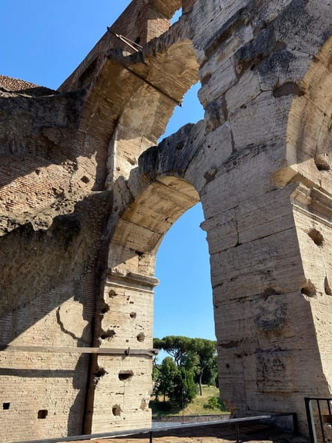 walking-tour-in-the-center-of-rome-with-an-architect