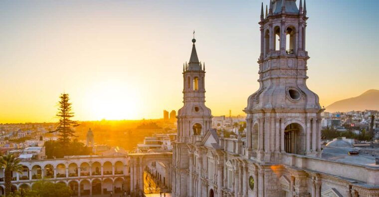 walking-tour-in-the-historic-center-of-arequipa