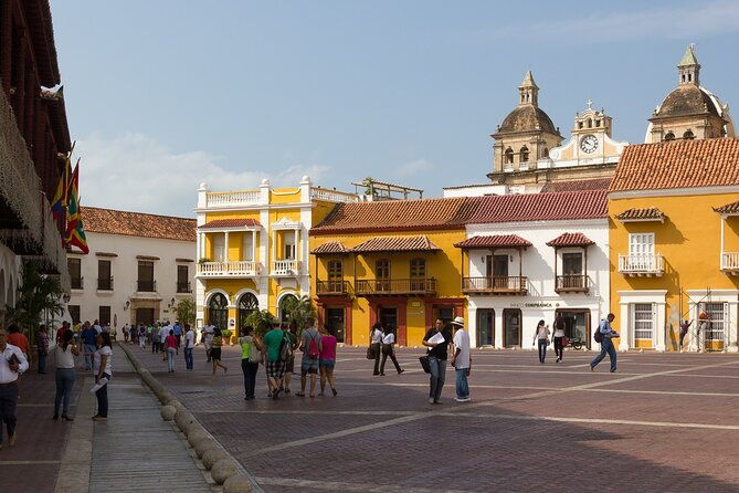 walking-tour-in-walled-city-and-getsemani-cartagena