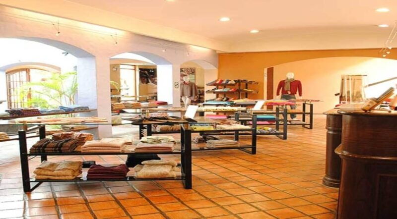 walking-tour-of-arequipa-and-santa-catalina-monastery