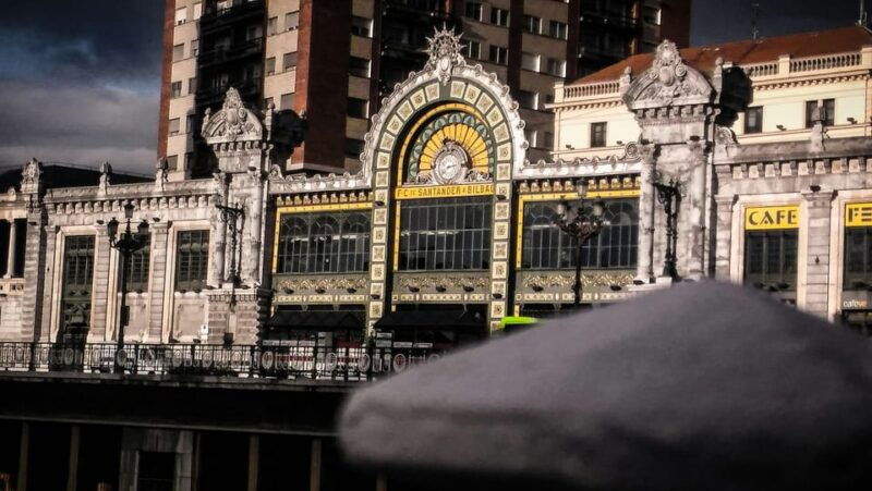 walking-tour-of-bilbao-with-pintxo-and-drink